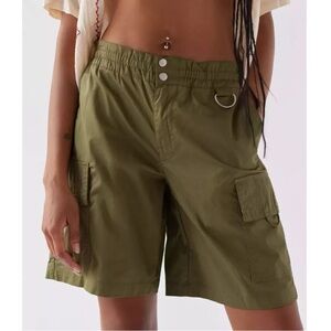 Urban Outfitters BDG Olive Green Cargo Baggy Skater Shorts Size SP